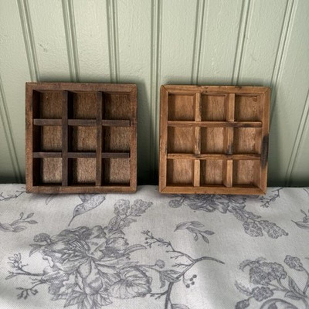 Vtg wooden trinket shelf Wall shadow box Set 2 Farmhouse Mini Display 4.5โx4.5โ
